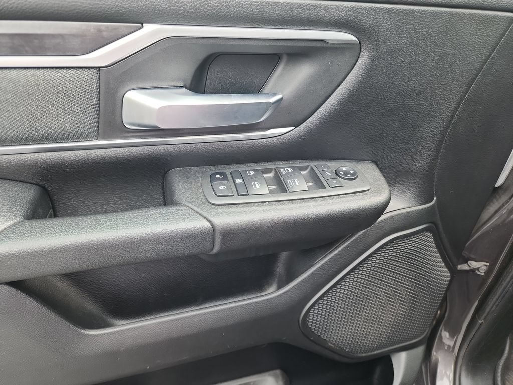 Used 2022 RAM 1500 Big Horn AWD/4WD image 15