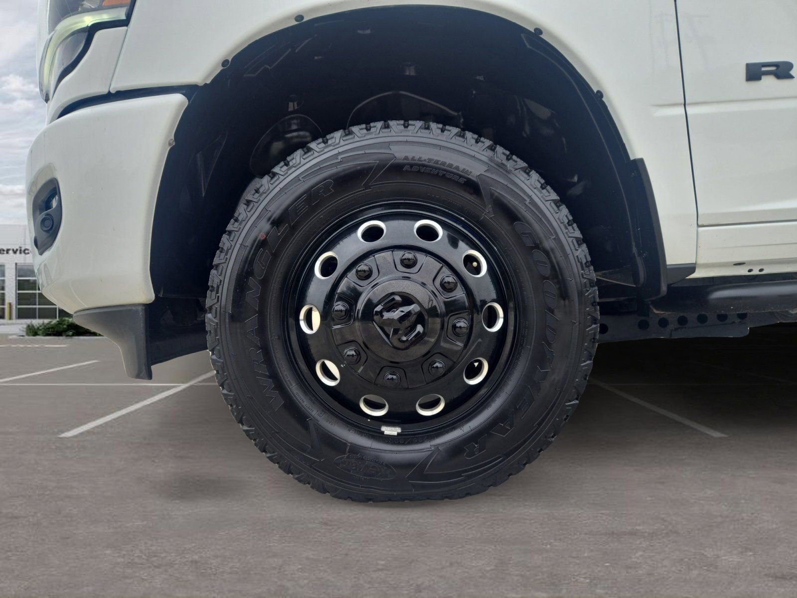Used 2024 RAM 3500 Laramie w/ Night Edition AWD/4WD image 10