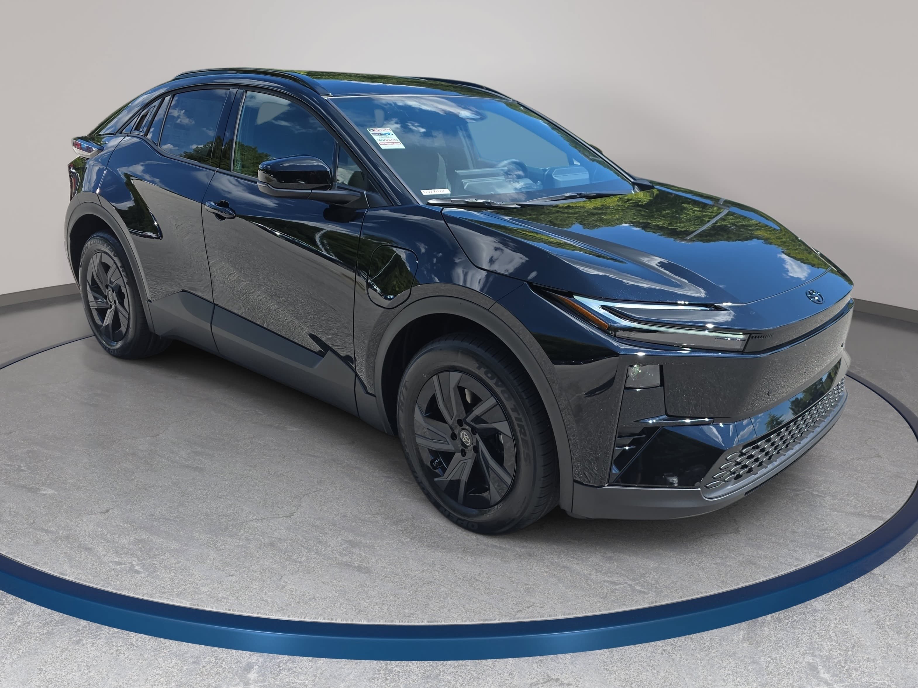 New 2026 Toyota C-HR AWD/4WD image 3