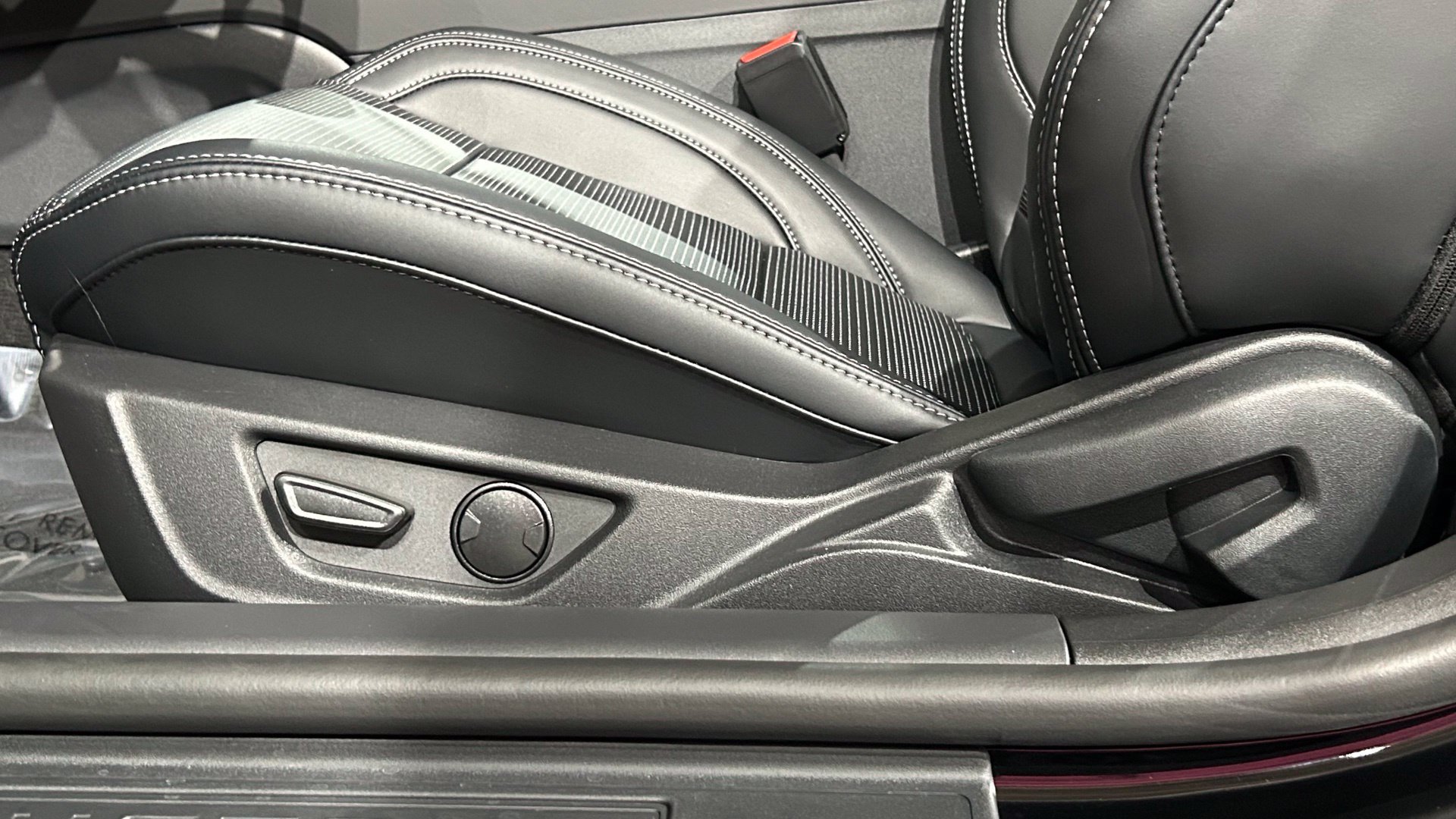 New 2026 Ford Mustang Premium RWD image 31