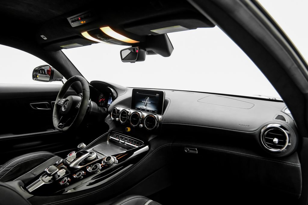 Used 2018 Mercedes-Benz AMG GT R image 15