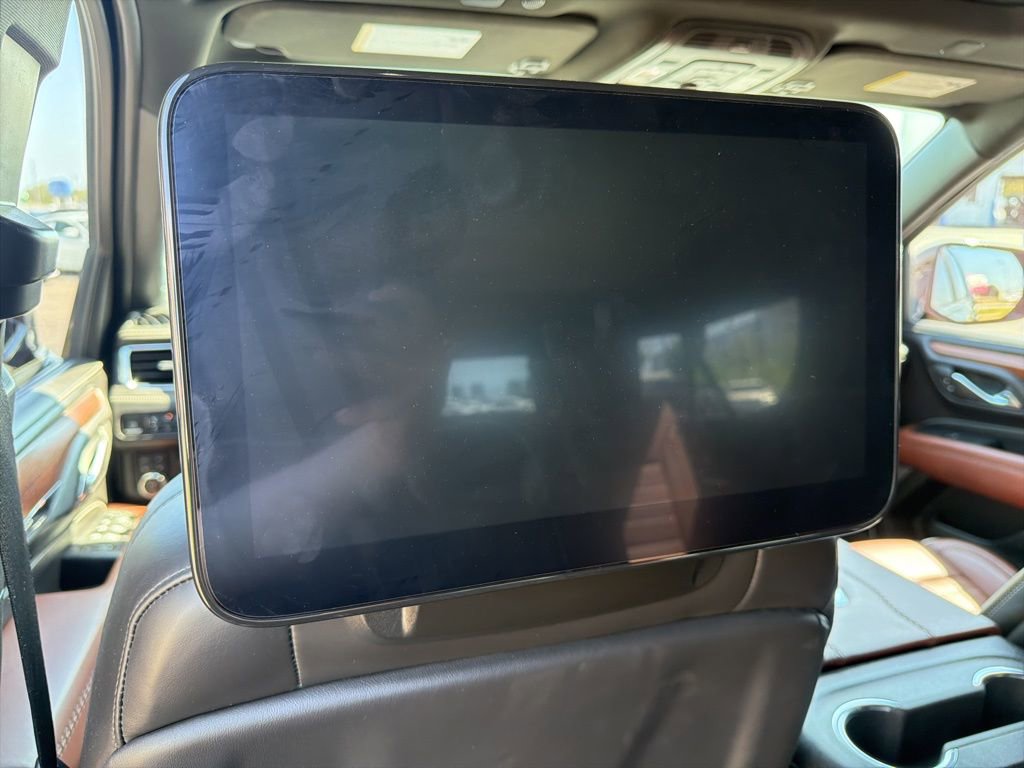 Used 2023 GMC Yukon XL Denali Ultimate image 30