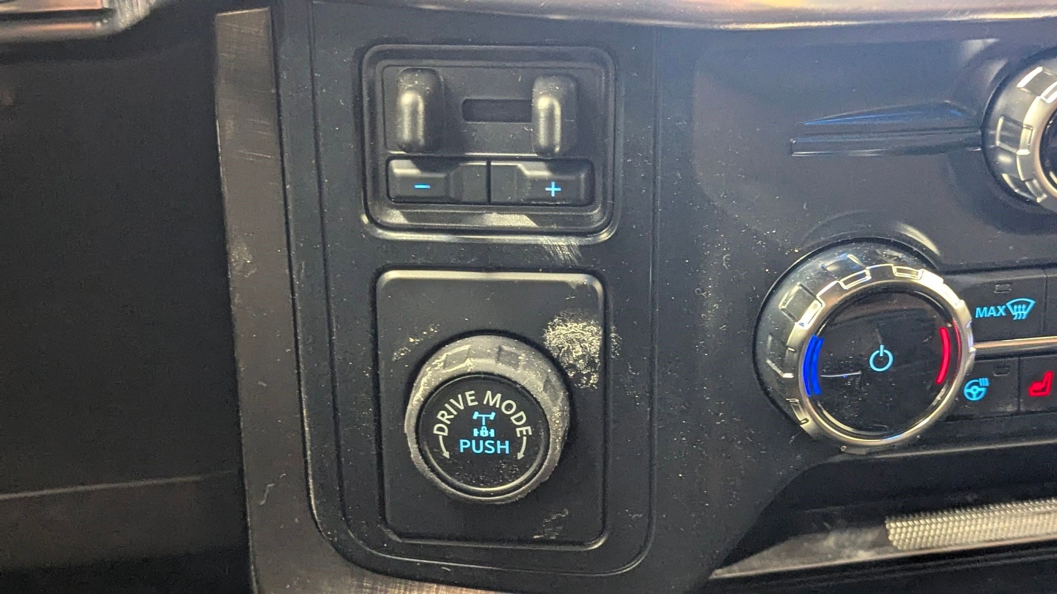 New 2026 Ford F150 King Ranch w/ Equipment Group 601A High image 33