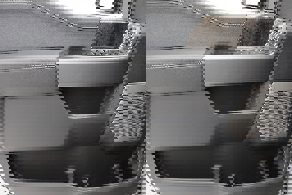 New 2026 Ford F250 Lariat image 17