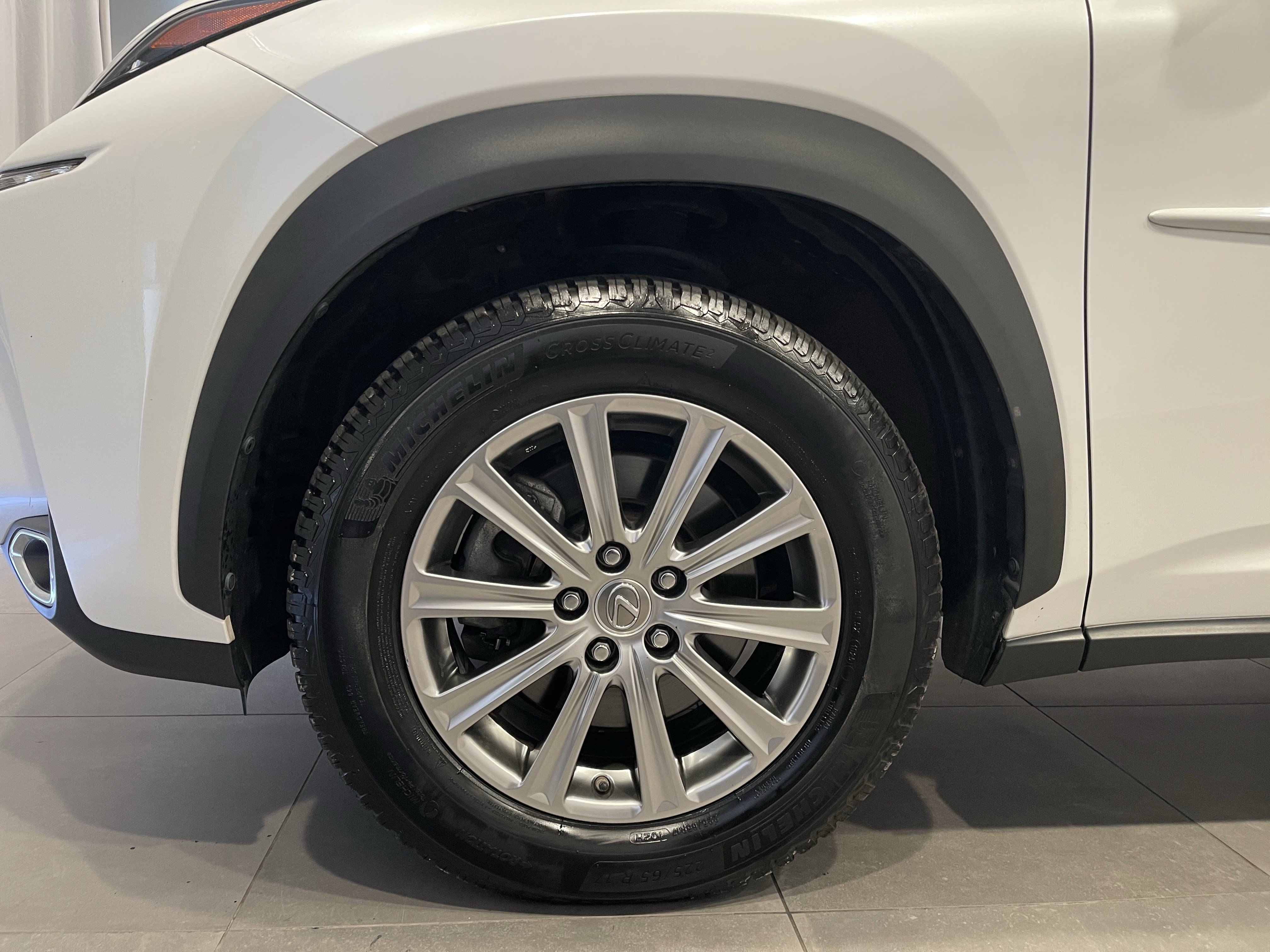 Used 2017 Lexus NX 200t AWD image 7