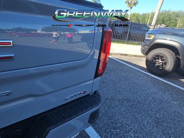 Used 2024 GMC Sierra 1500 AT4 w/ Technology Package AWD/4WD image 24