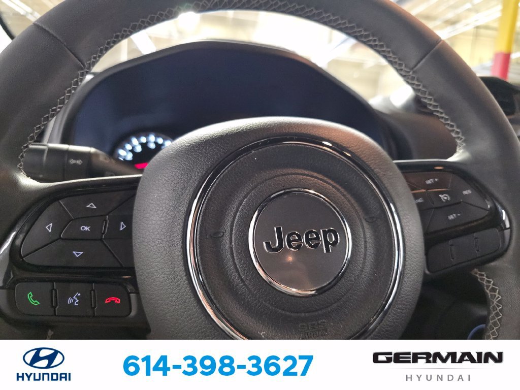 Used 2021 Jeep Renegade Latitude AWD/4WD image 22