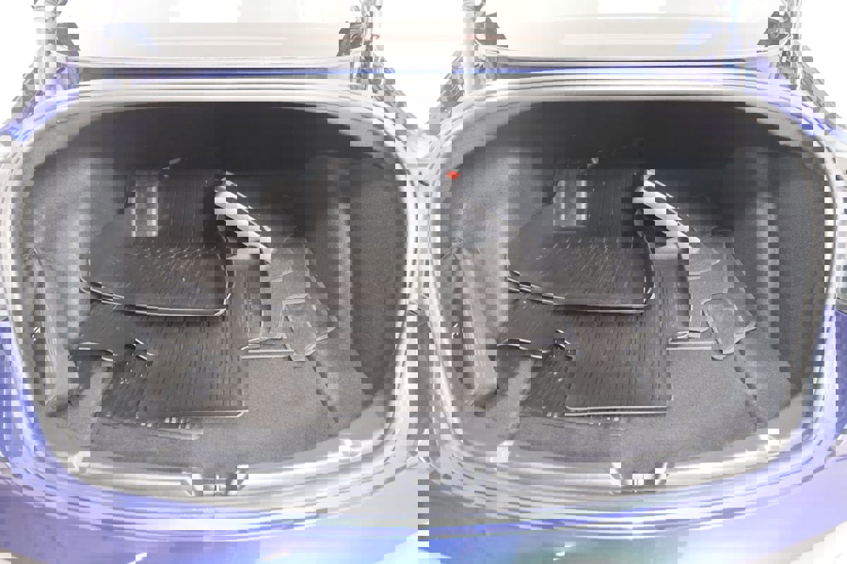 Used 2022 Tesla Model 3 Performance image 46