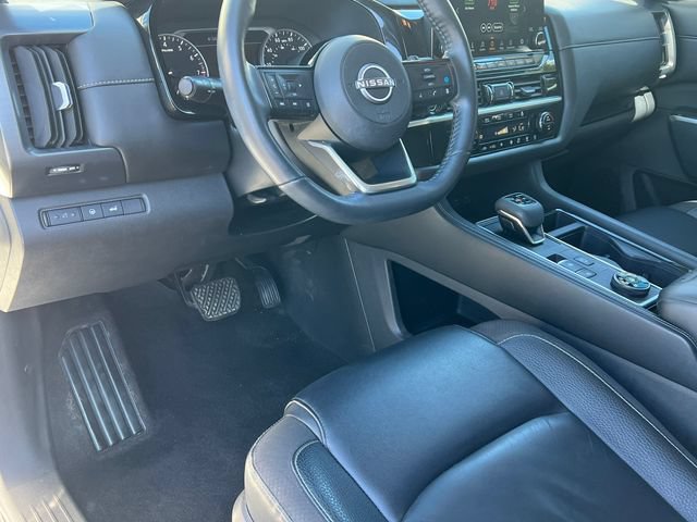 Used 2023 Nissan Pathfinder SL w/ SL Premium Package AWD/4WD image 19