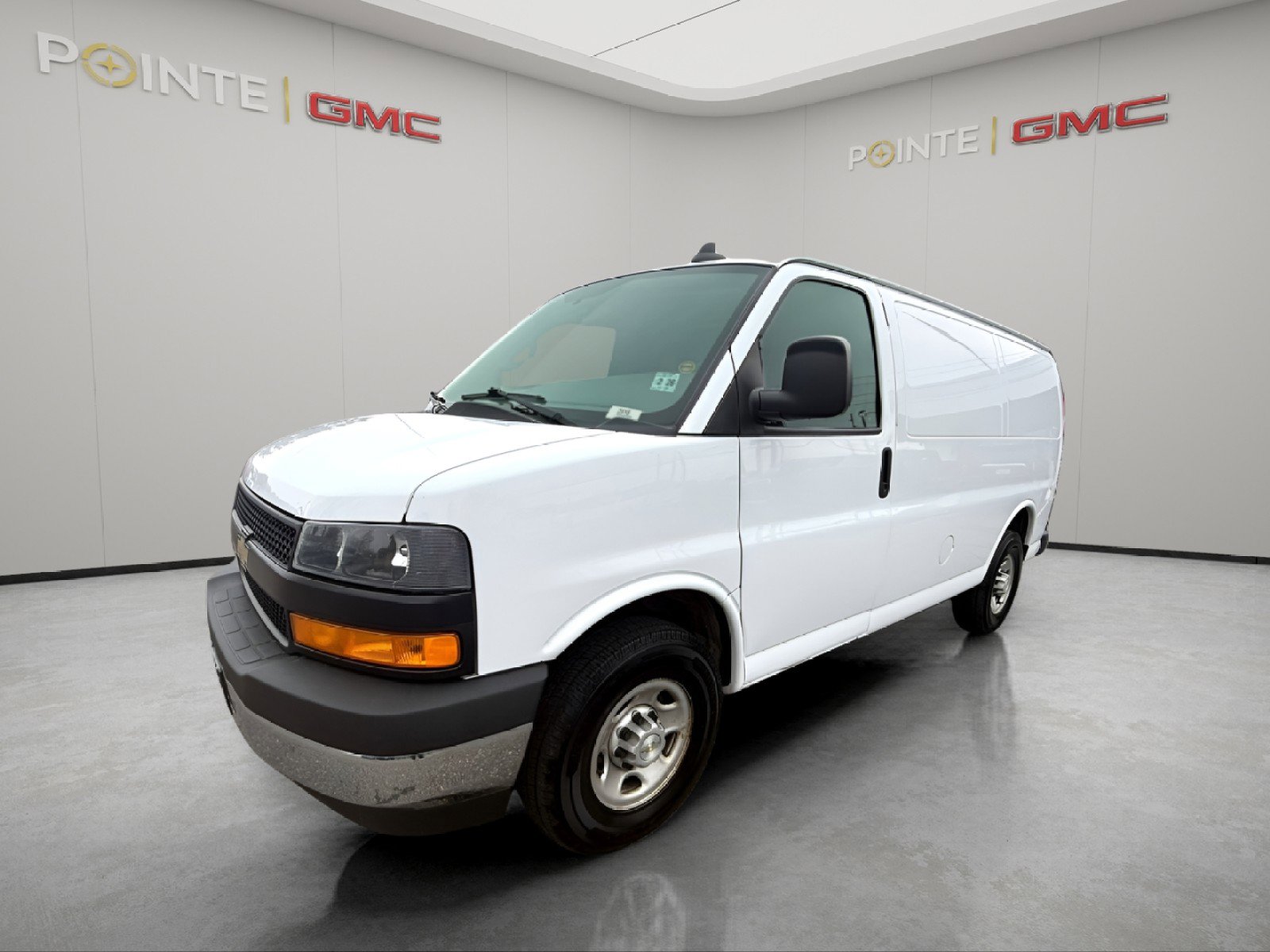 Used 2021 Chevrolet Express 2500 w/ Driver Convenience Package image 3