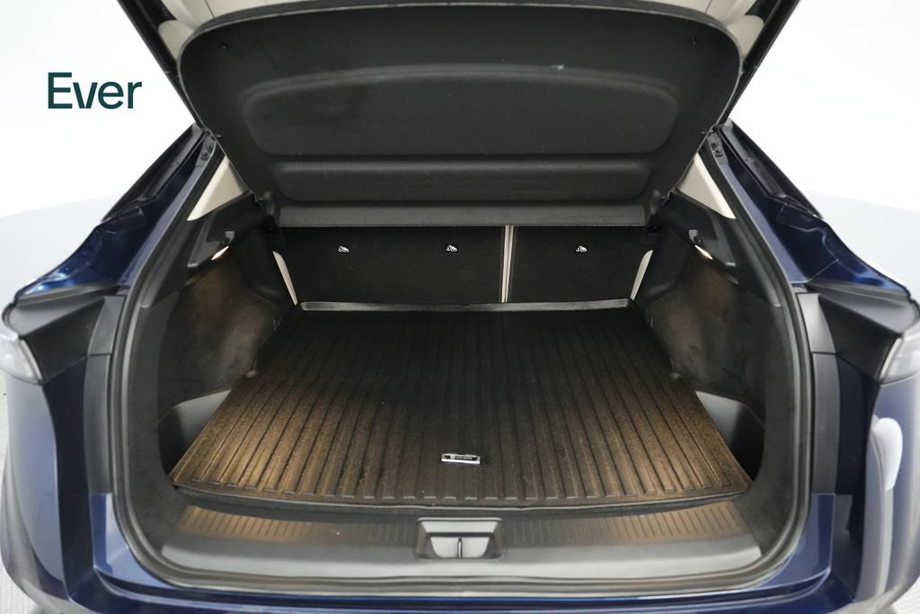 Used 2024 Nissan Ariya AWD image 8