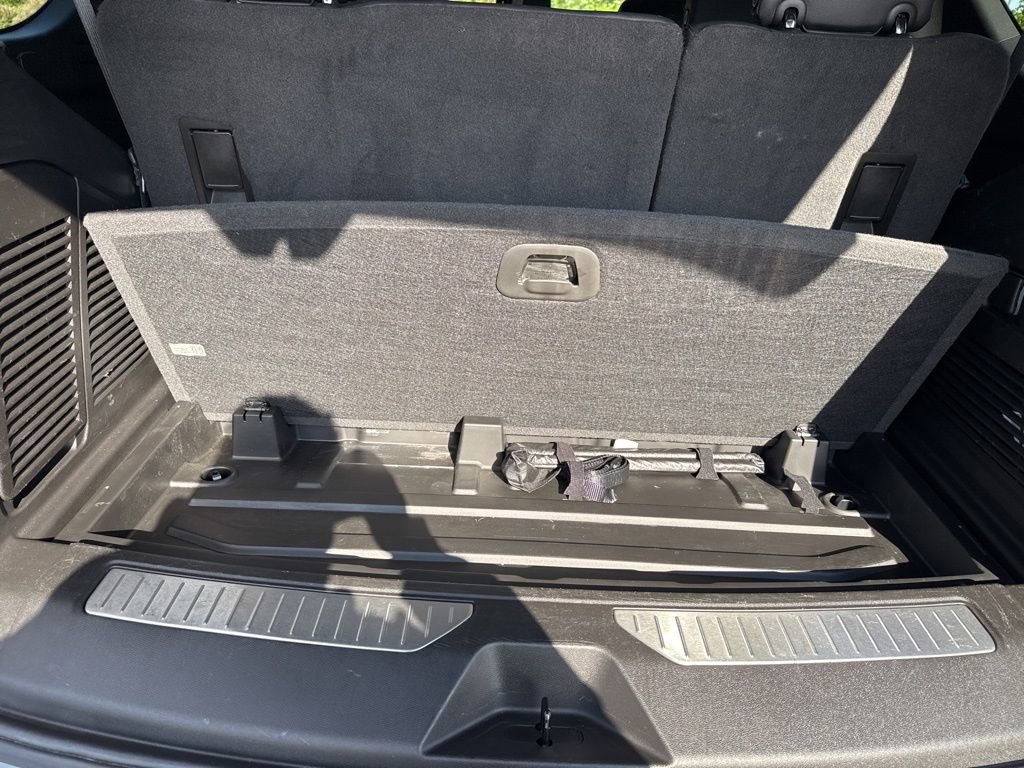 Used 2022 Chevrolet Tahoe Z71 AWD/4WD image 53