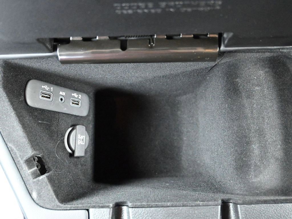 Used 2023 Dodge Challenger R/T image 19