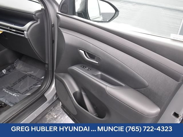 Used 2025 Hyundai Tucson SEL AWD/4WD image 37