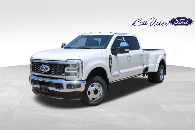New 2026 Ford F350 King Ranch w/ Chrome Package