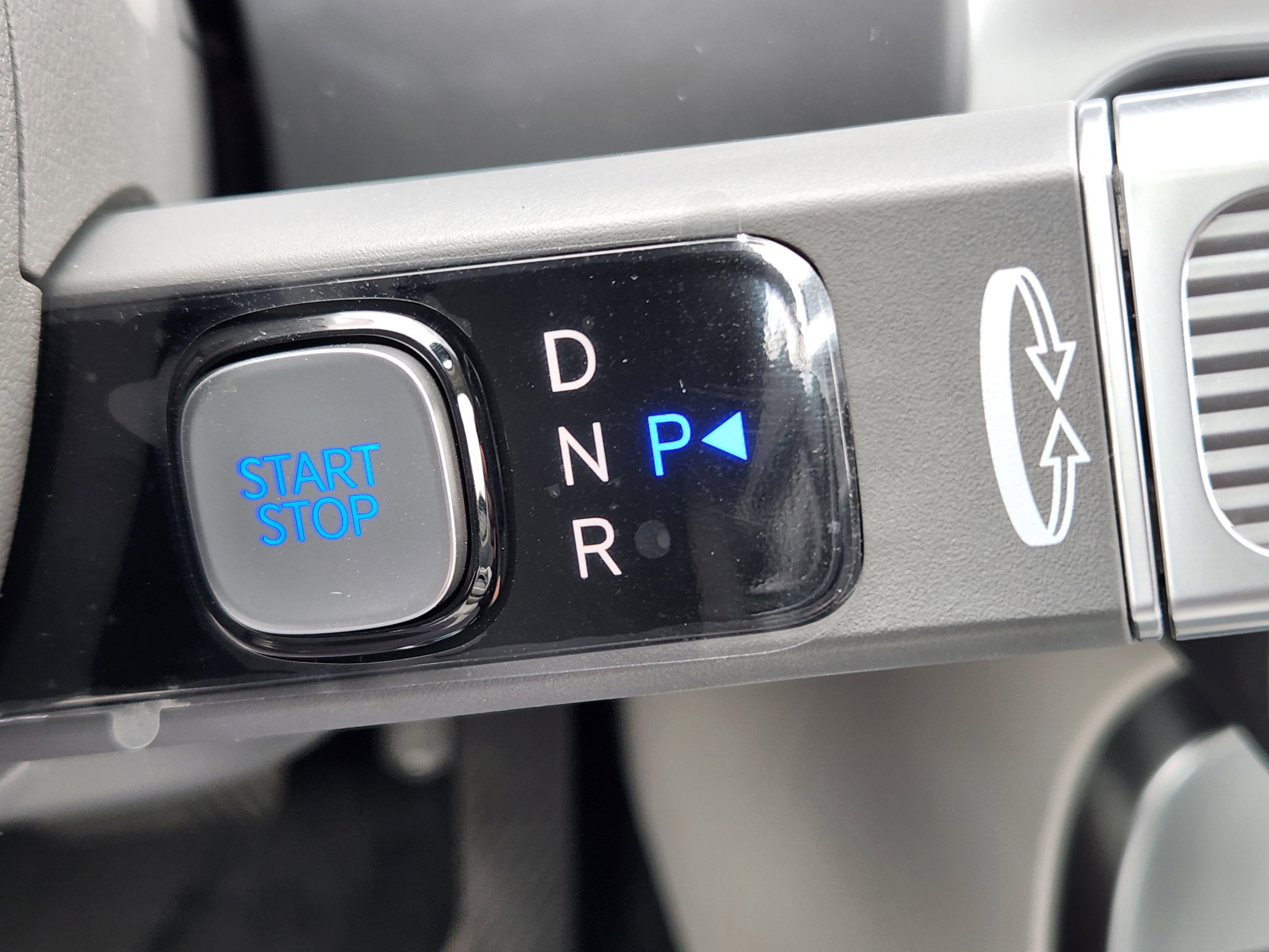 New 2026 Hyundai Ioniq 9 SEL AWD/4WD image 31