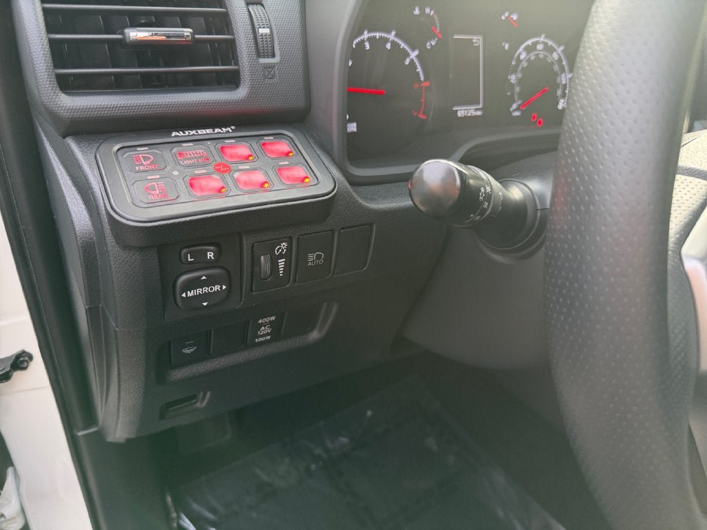Used 2020 Toyota 4Runner SR5 Premium w/ Moonroof Package AWD/4WD image 19