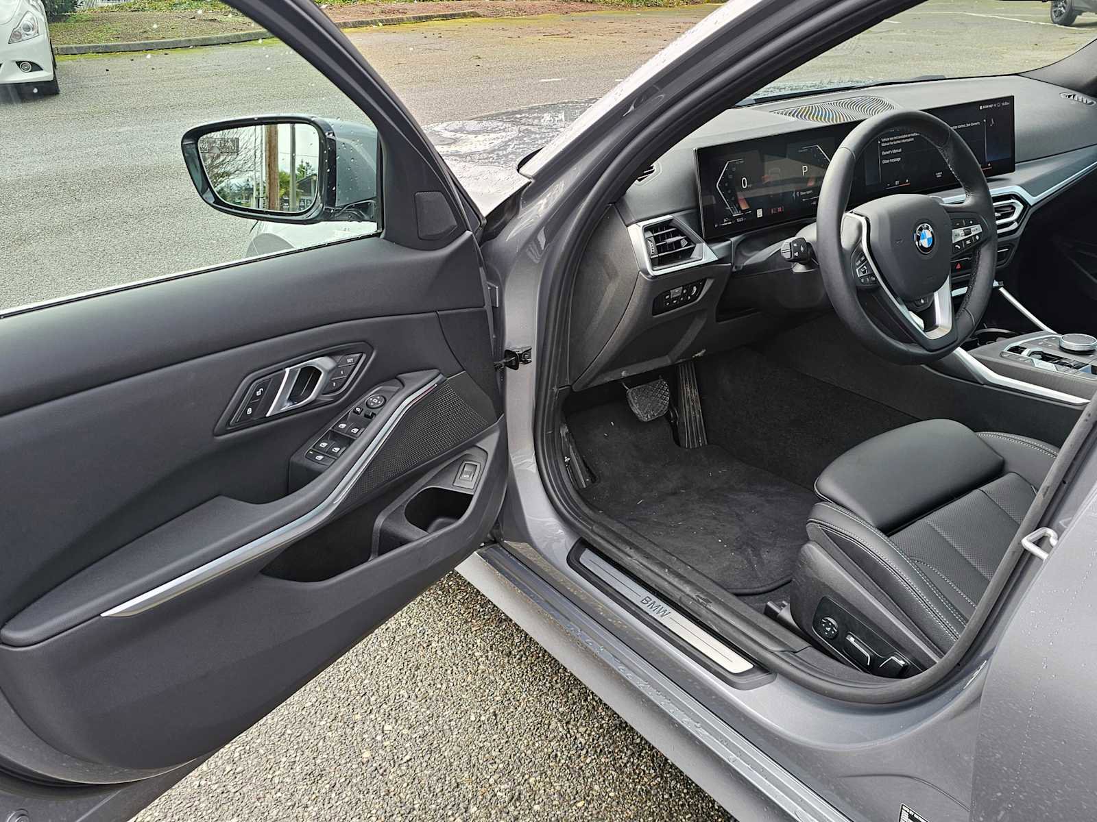 Used 2024 BMW 330i xDrive Sedan w/ Convenience Package image 19