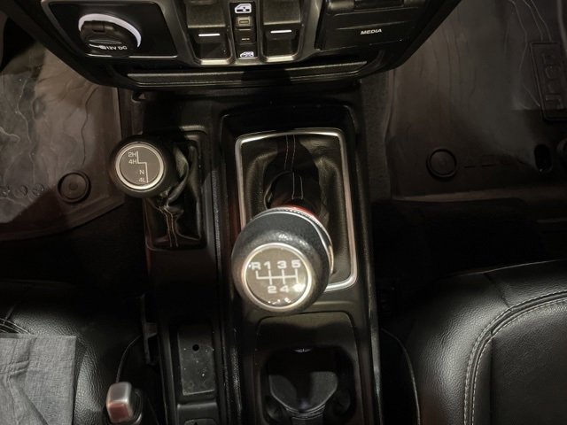 Used 2020 Jeep Wrangler Unlimited Sahara image 21