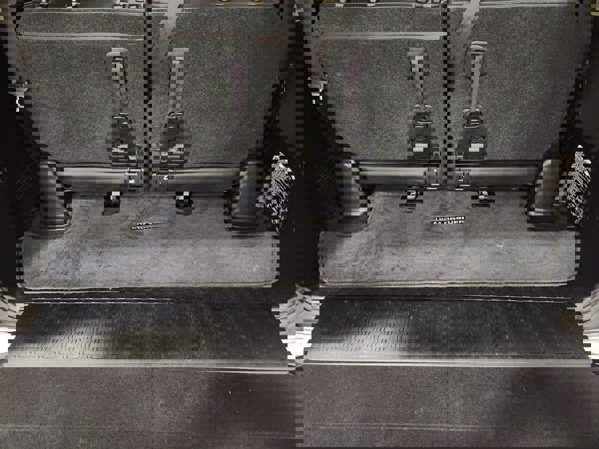 Used 2019 Toyota Land Cruiser image 54