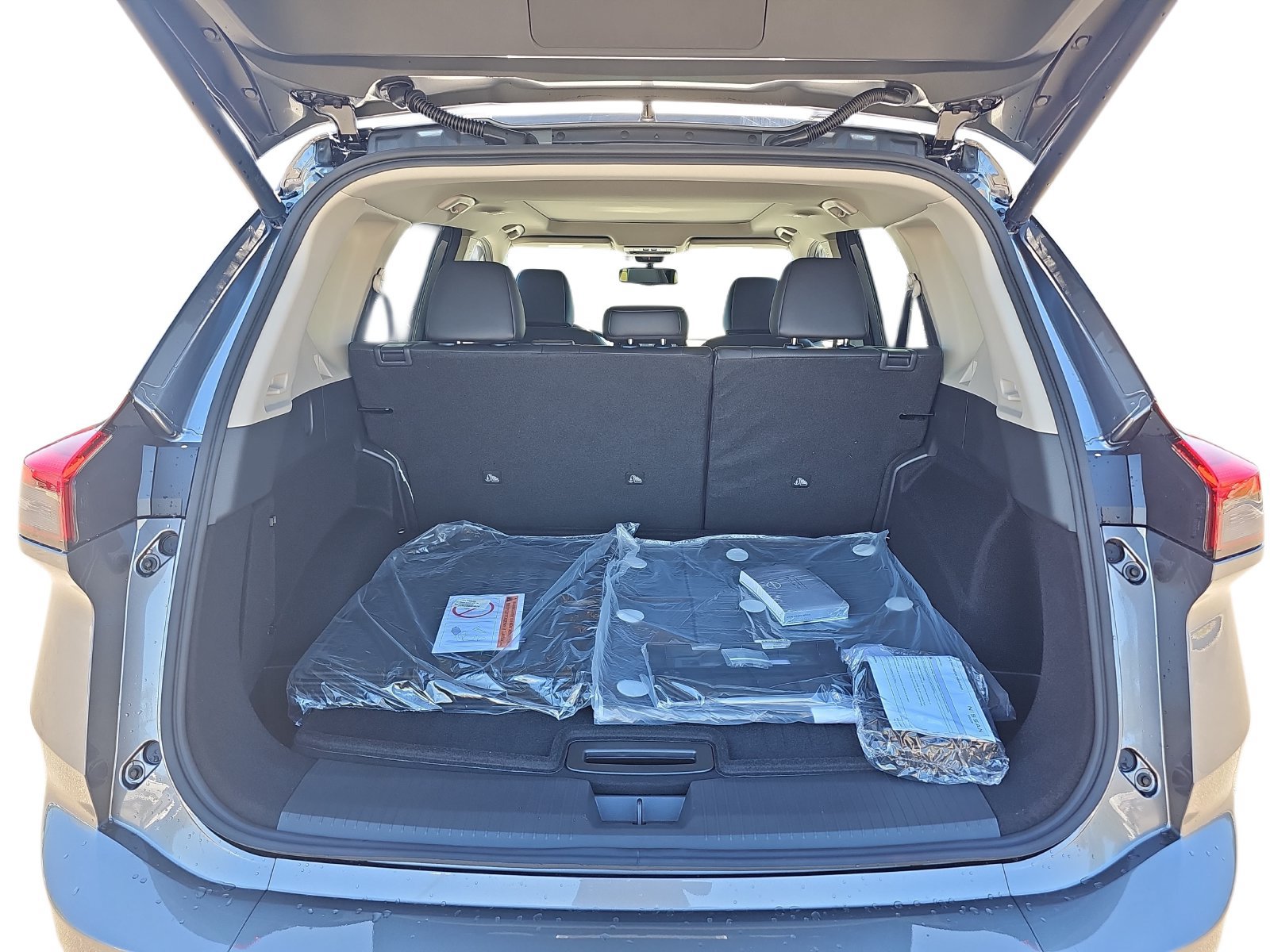 New 2026 Nissan Rogue Platinum AWD/4WD image 30