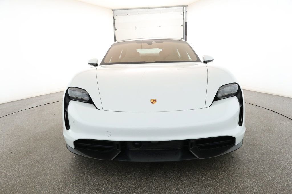Used 2020 Porsche Taycan Turbo S image 2