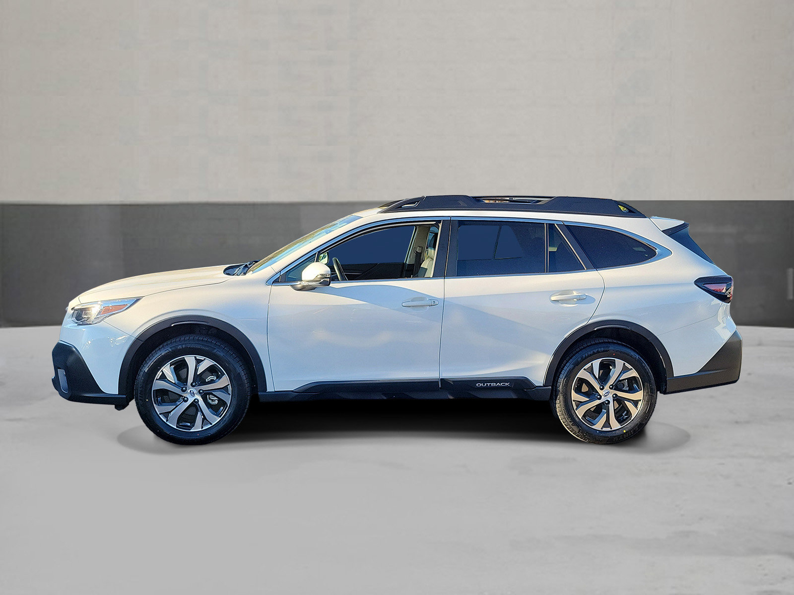 Used 2022 Subaru Outback Limited AWD/4WD image 4
