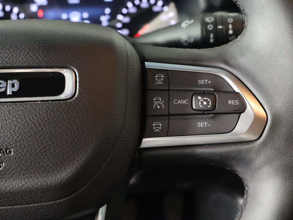 Used 2024 Jeep Compass Limited AWD/4WD image 39