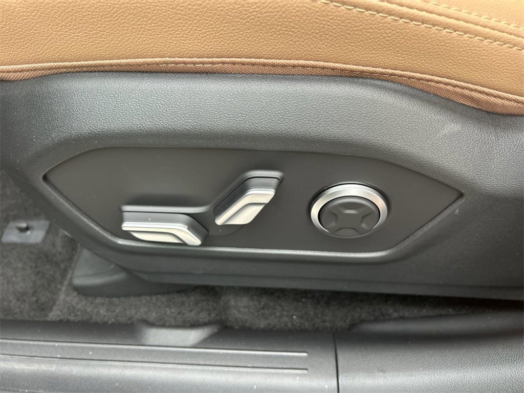 New 2026 Hyundai Santa Fe Limited image 22