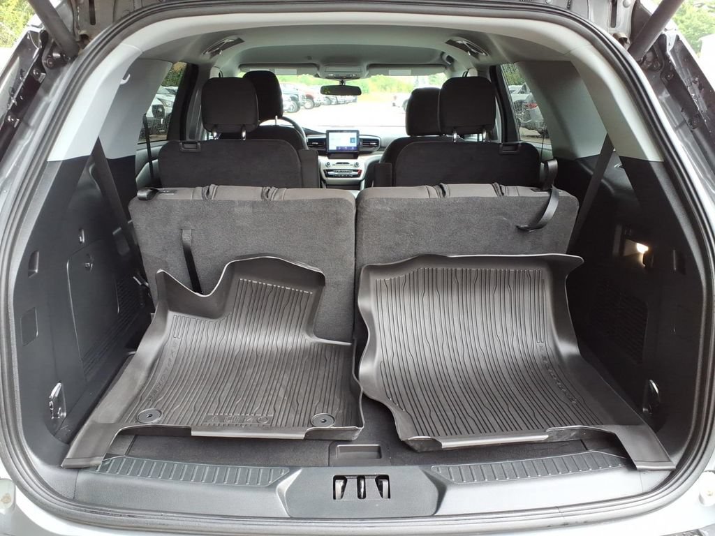 Certified 2023 Ford Explorer XLT AWD/4WD image 14