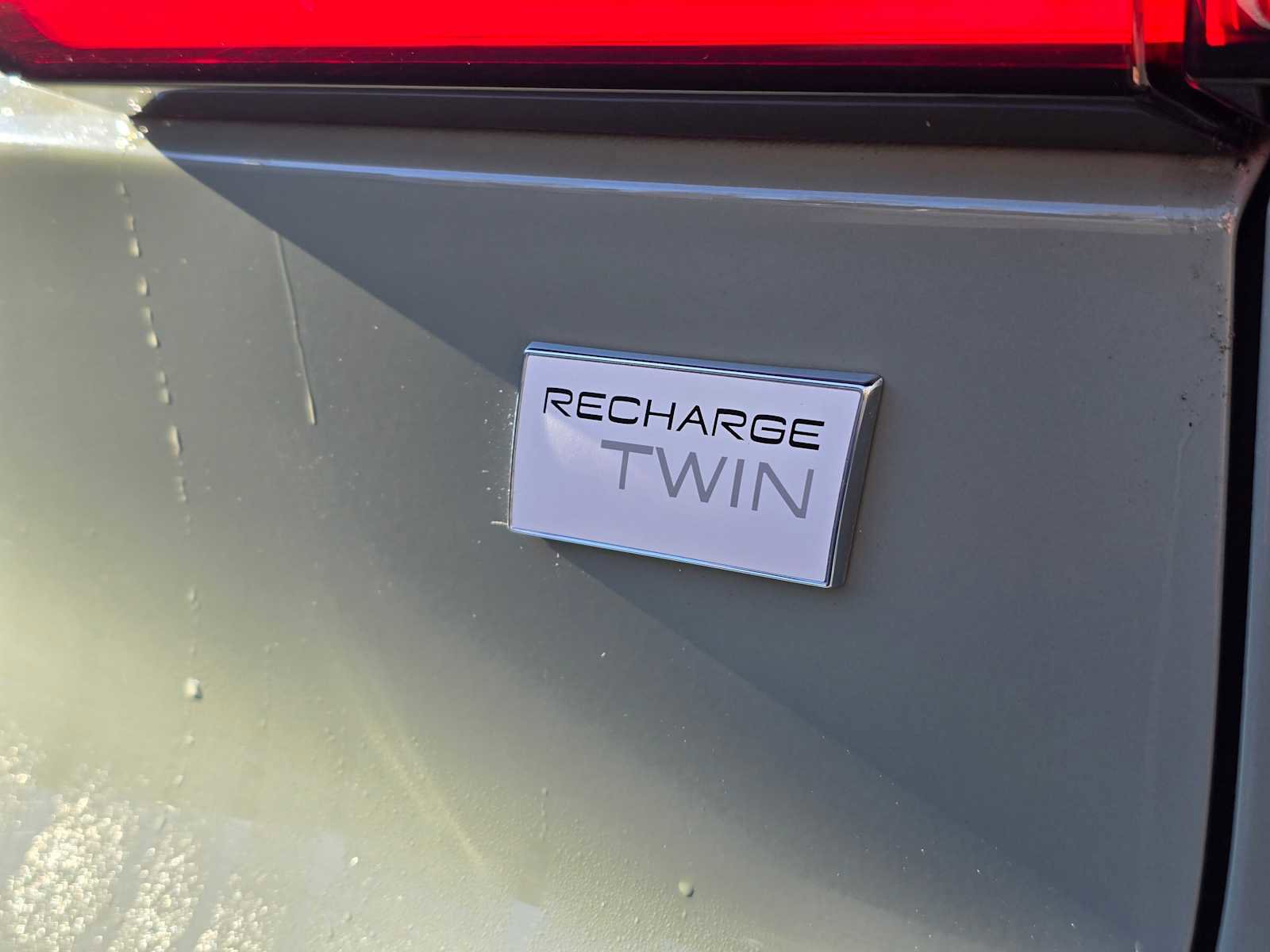 Used 2023 Volvo C40 P8 Recharge Ultimate w/ Protection Package Premier image 15