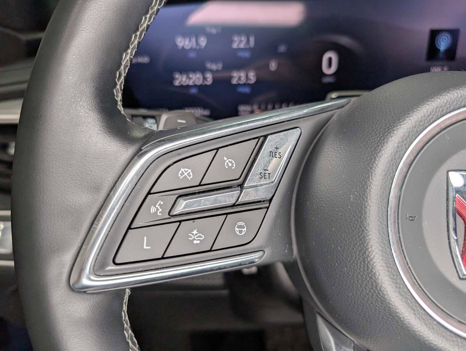 Certified 2025 Buick Enclave Avenir w/ Super Cruise Package image 37