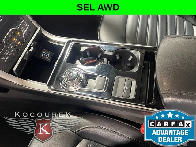 Used 2019 Ford Edge SEL w/ Equipment Group 201A AWD/4WD image 17