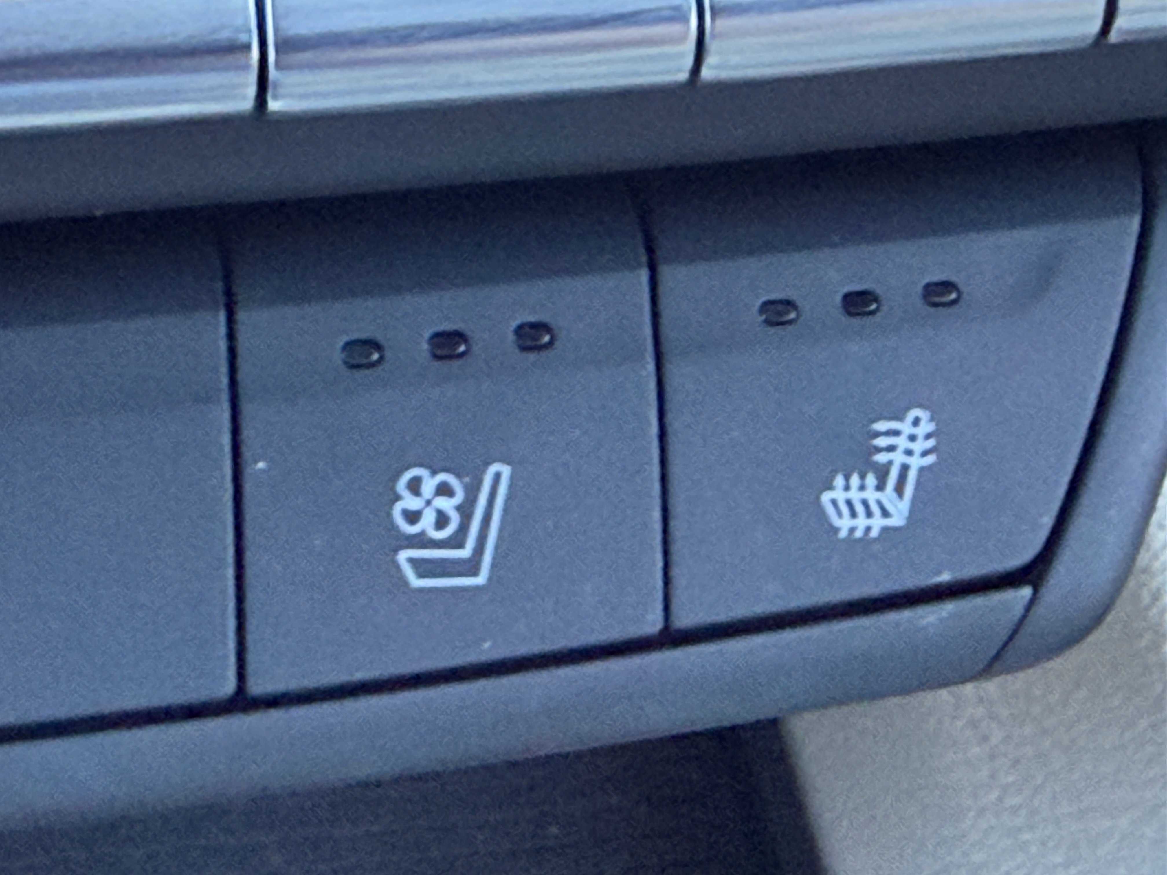 Certified 2021 Cadillac CT4 Premium Luxury w/ Climate Package image 22