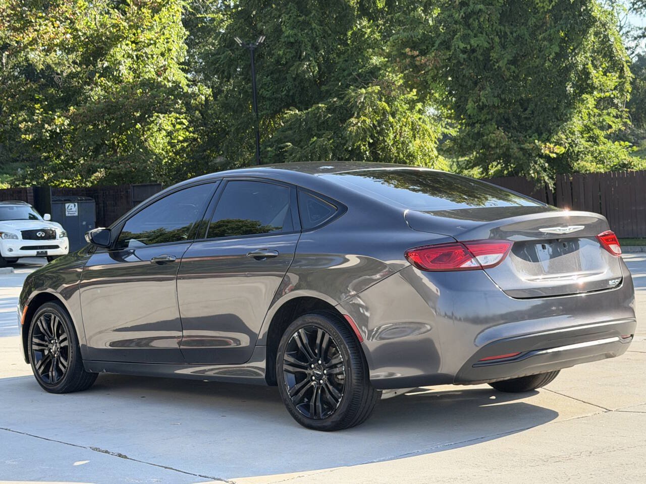 Used 2017 Chrysler 200 LX w/ Dark Appearance Package FWD image 20
