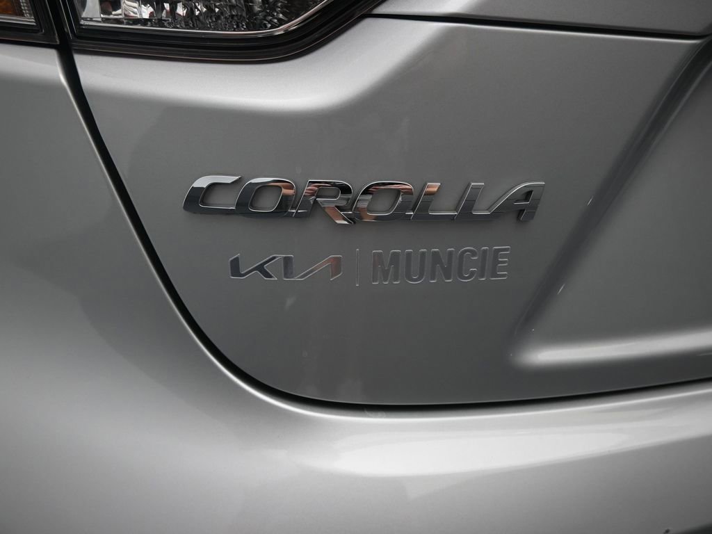 Used 2022 Toyota Corolla SE image 10