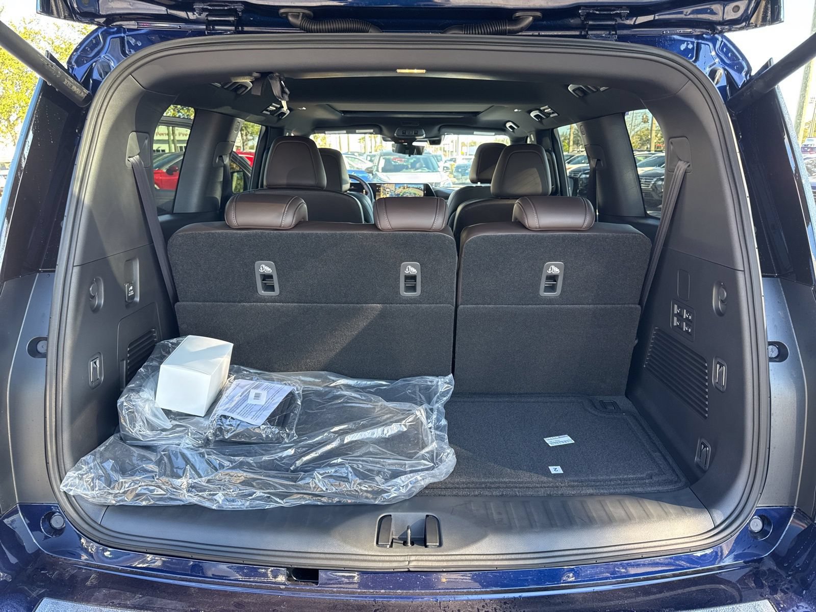 New 2026 Nissan Armada Platinum AWD/4WD image 33