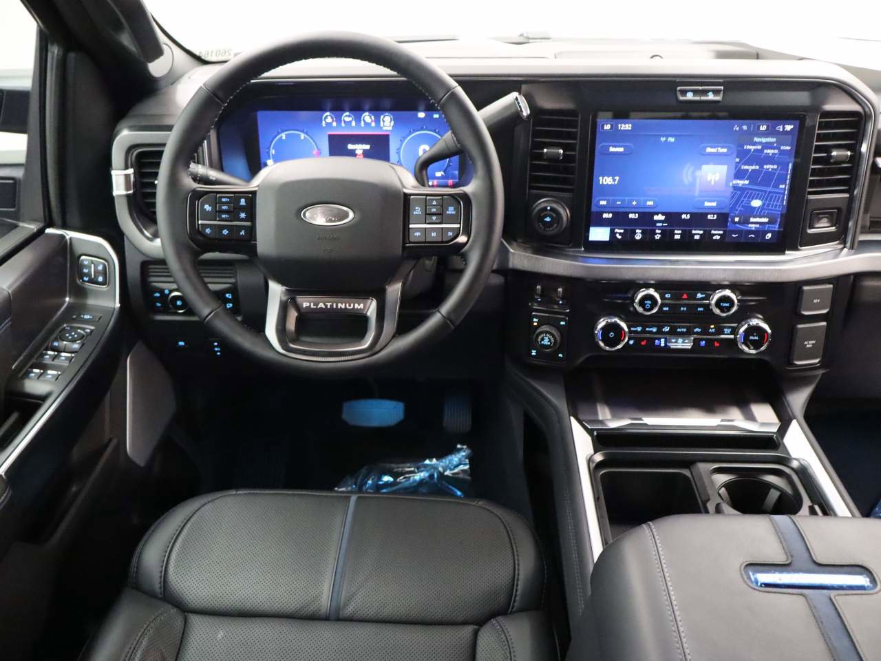 New 2026 Ford F250 Platinum image 14