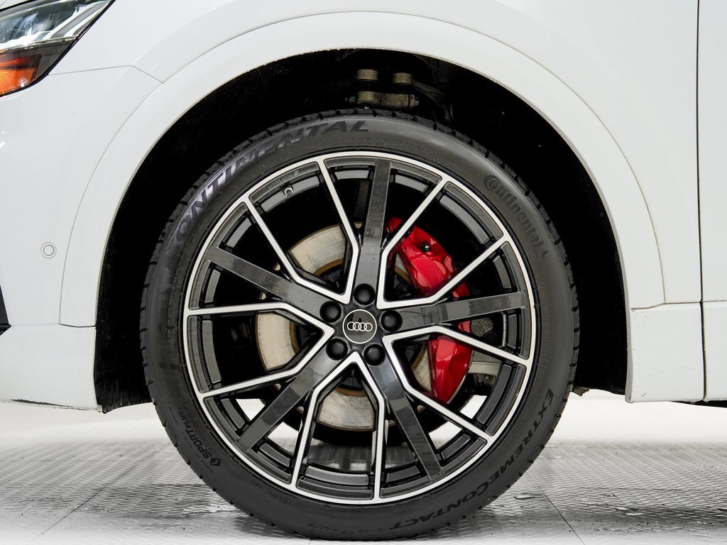 Used 2023 Audi Q8 Prestige w/ Prestige Package image 26