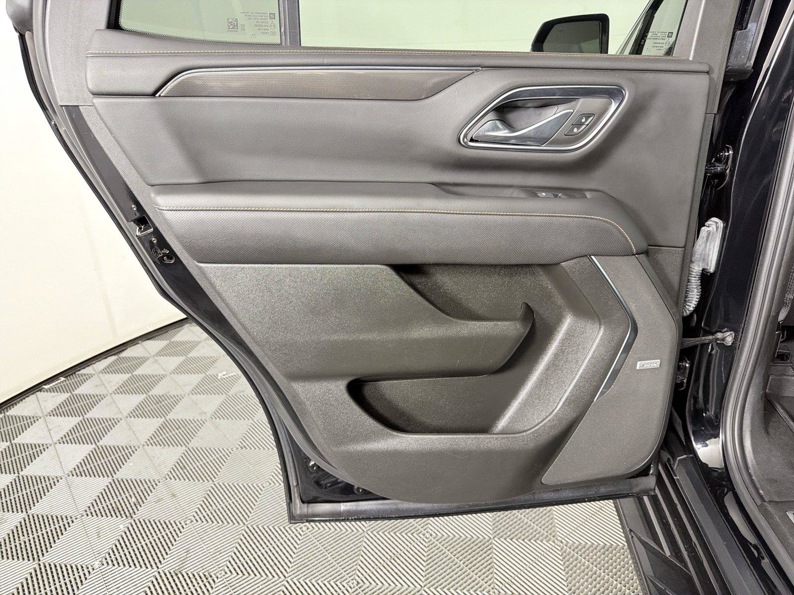 Certified 2023 GMC Yukon AT4 w/ LPO, Floor Liner Package AWD/4WD image 21