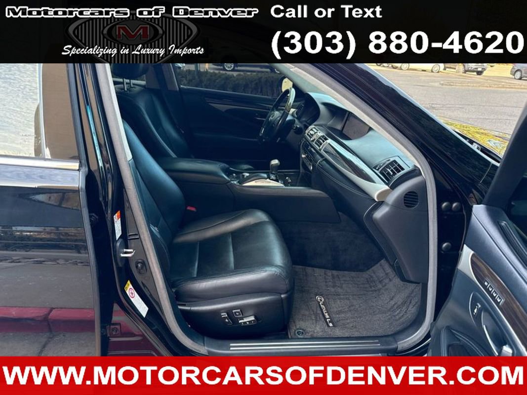 Used 2016 Lexus LS 460 w/ Comfort Package image 9