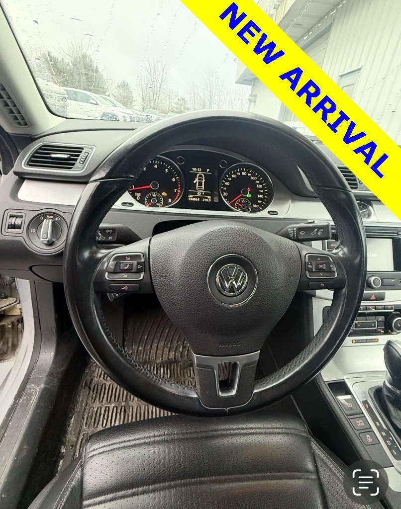 Used 2012 Volkswagen CC Lux image 7