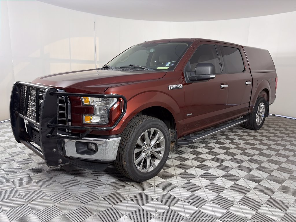 Used 2015 Ford F150 XLT w/ Equipment Group 302A Luxury AWD/4WD image 3
