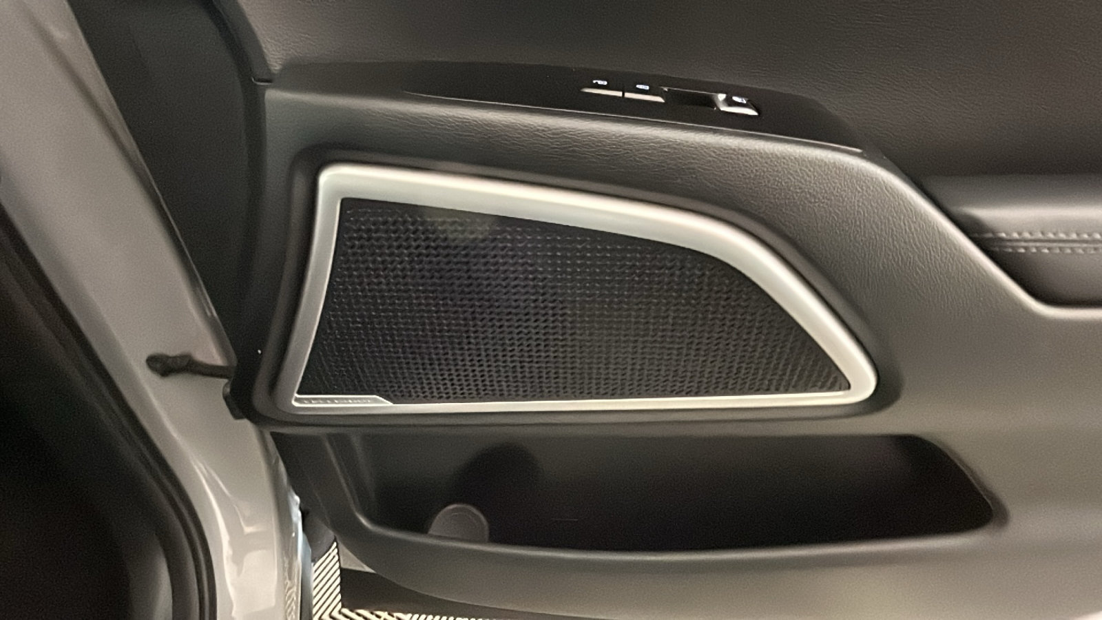 Used 2023 Kia Telluride EX X-Line AWD/4WD image 36