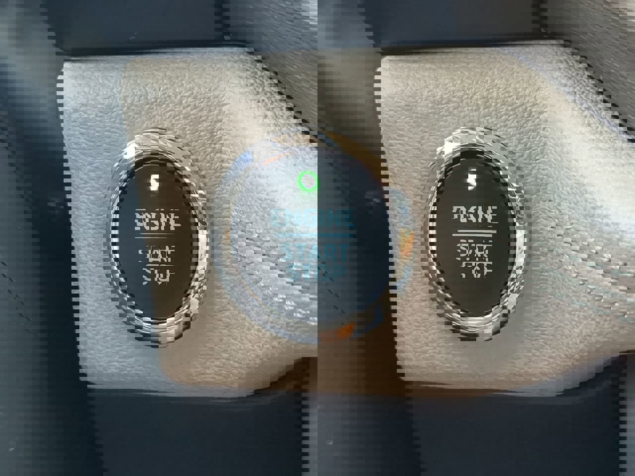 Used 2024 Ford Expedition Limited image 31