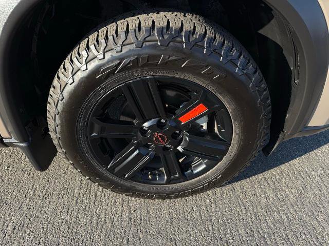 Certified 2025 Nissan Rogue SV AWD/4WD image 9
