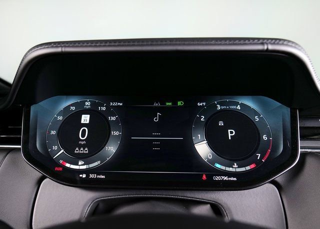 Used 2025 Land Rover Range Rover SE image 17