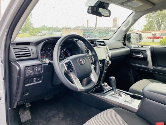 Used 2024 Toyota 4Runner SR5 image 25