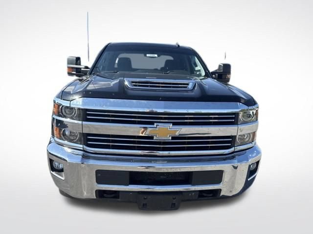 Used 2018 Chevrolet Silverado 2500 LT w/ LT Convenience Package AWD/4WD image 8