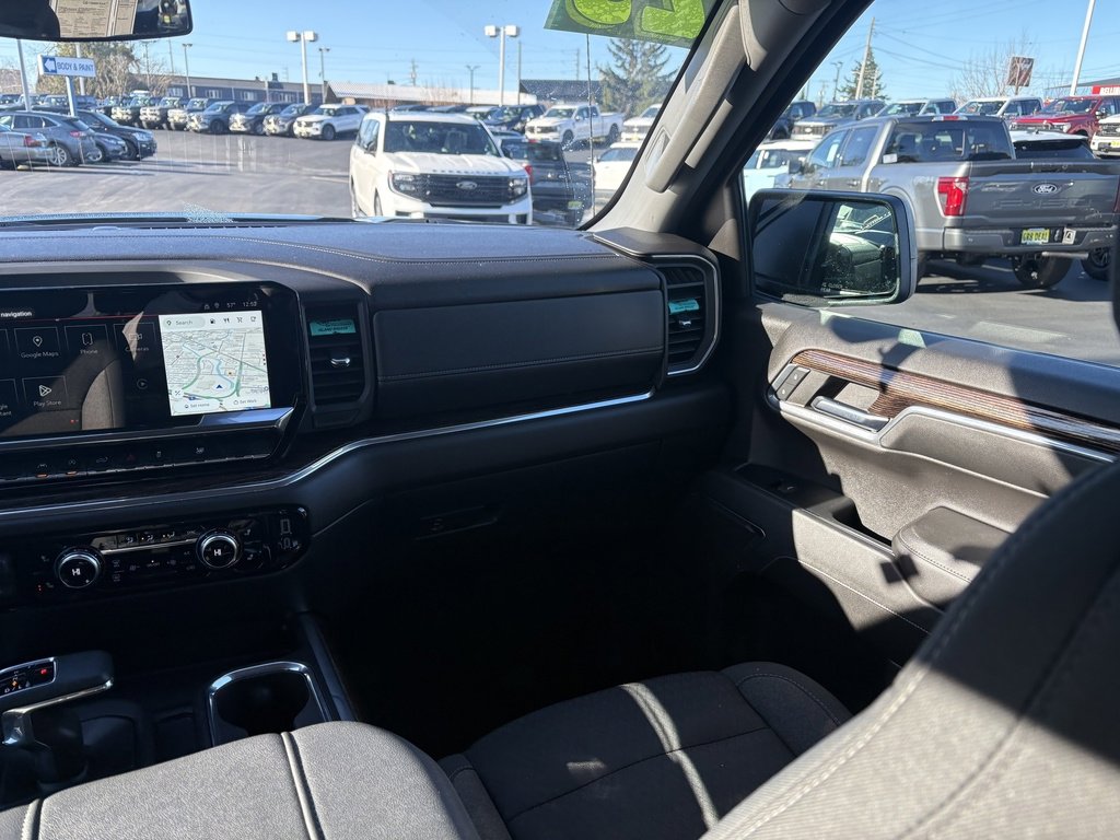 Used 2023 GMC Sierra 1500 Elevation w/ LPO, Elevation Black Package image 22